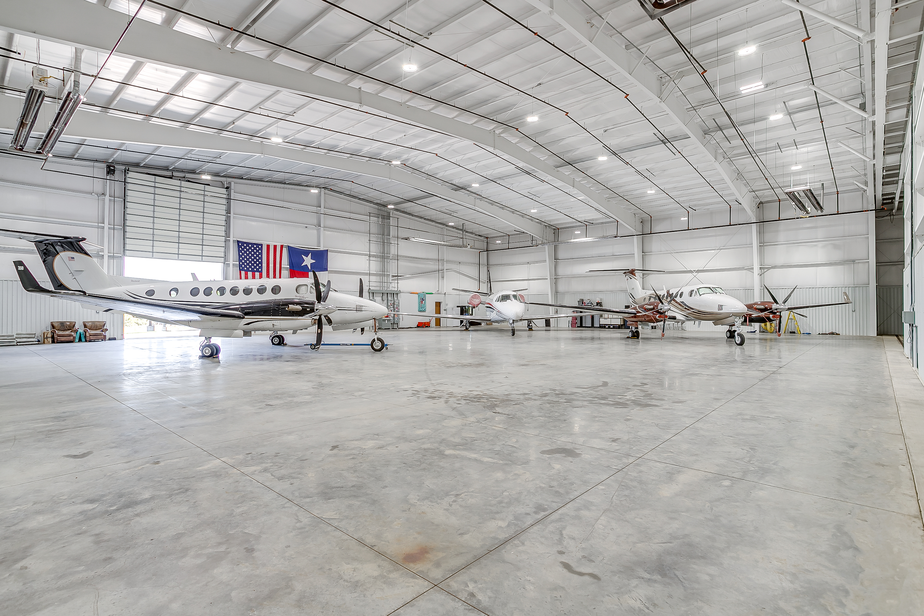 Hicks Hanger project photo 18